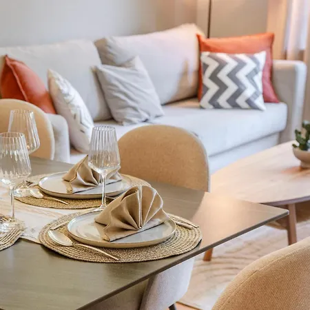 Design 2br - 6 Guests & Workspace - Messe Dus Appartement Duisburg