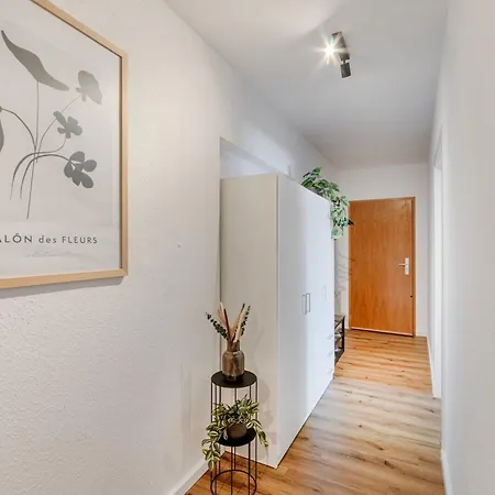 Design 2br - 6 Guests & Workspace - Messe Dus Appartement Duisburg